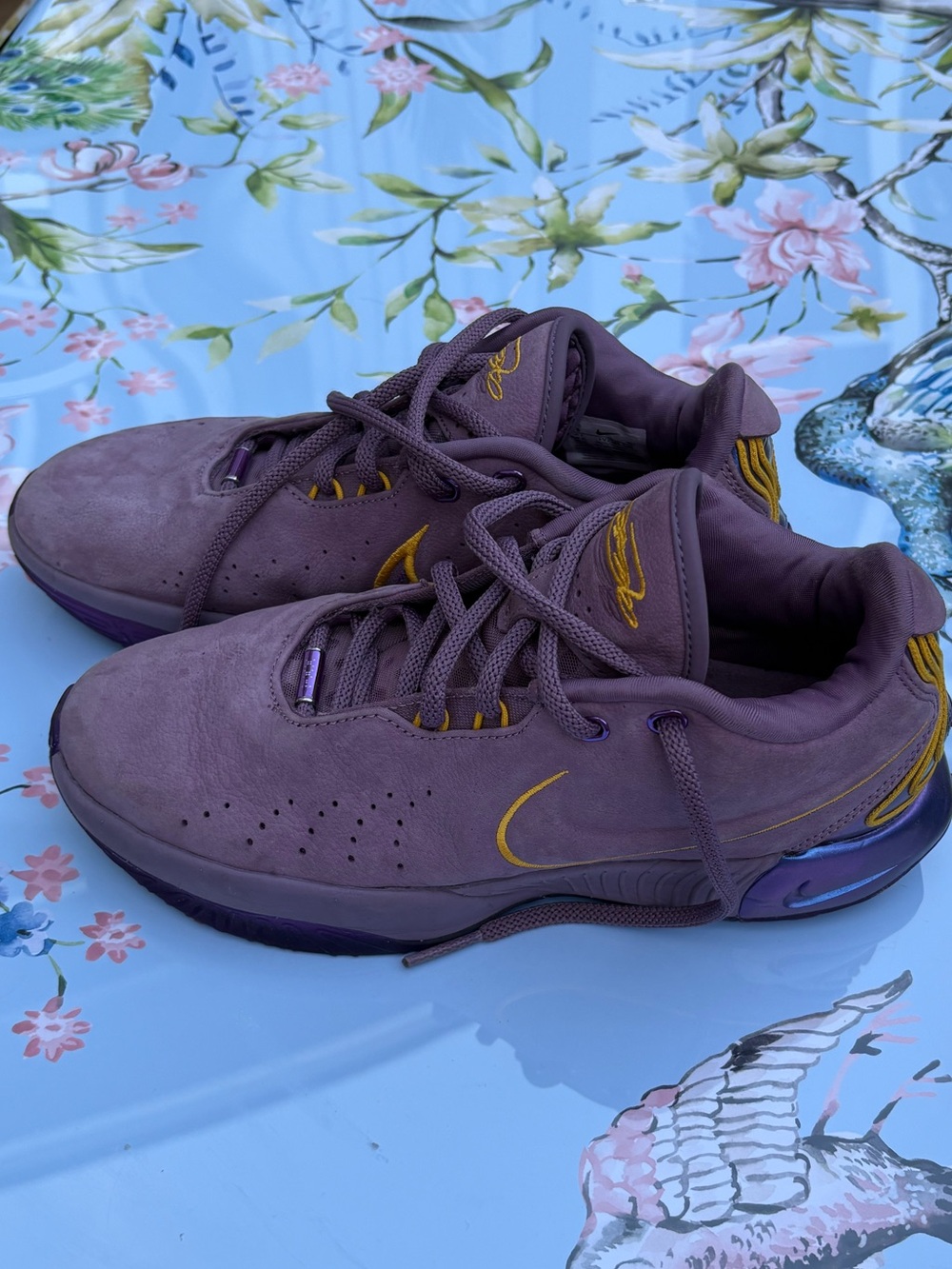 Men's Athletic Sneakers in Purple with Yellow Accents